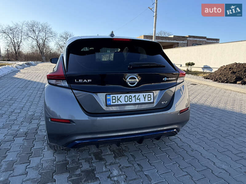 Хэтчбек Nissan Leaf 2018 в Ровно