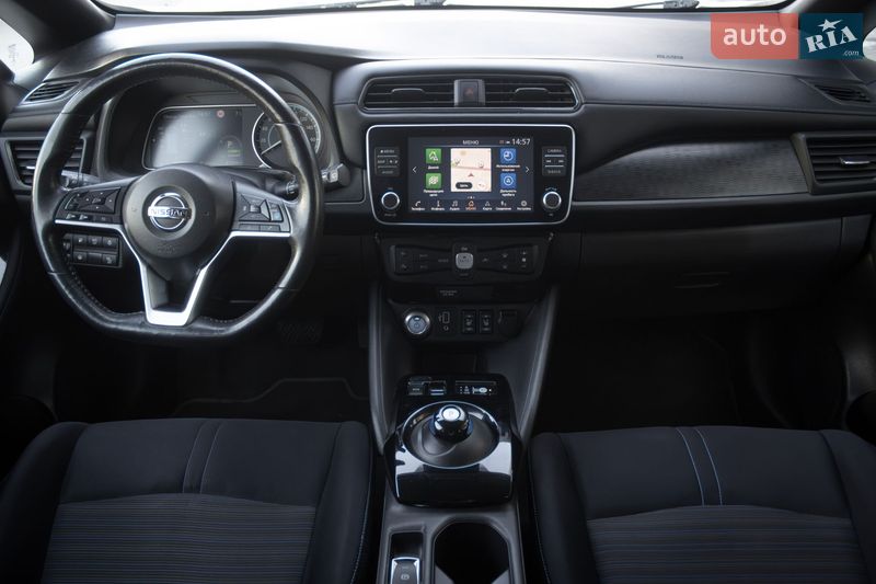 Хетчбек Nissan Leaf 2020 в Києві
