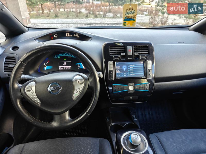 Хэтчбек Nissan Leaf 2014 в Ивано-Франковске
