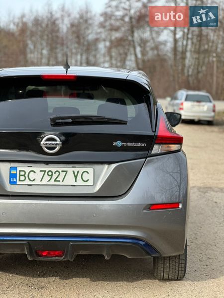 Хетчбек Nissan Leaf 2018 в Львові