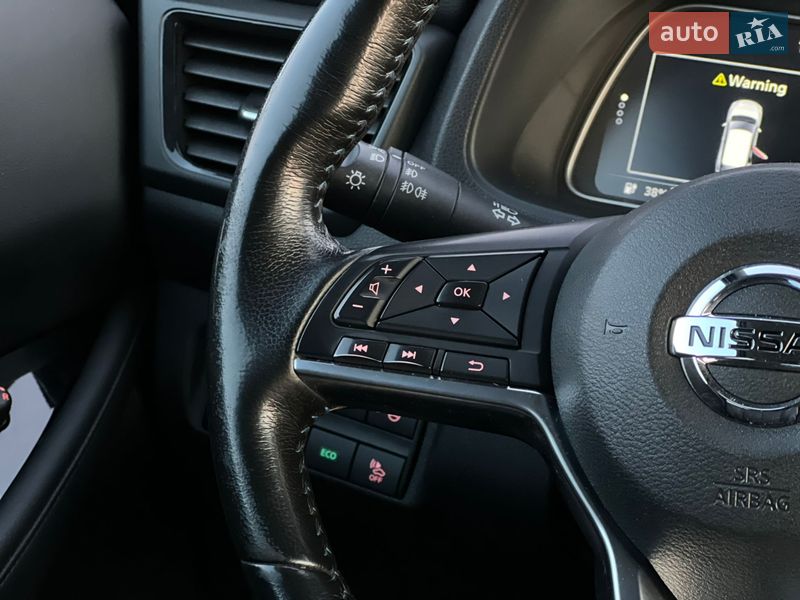 Хэтчбек Nissan Leaf 2018 в Киеве