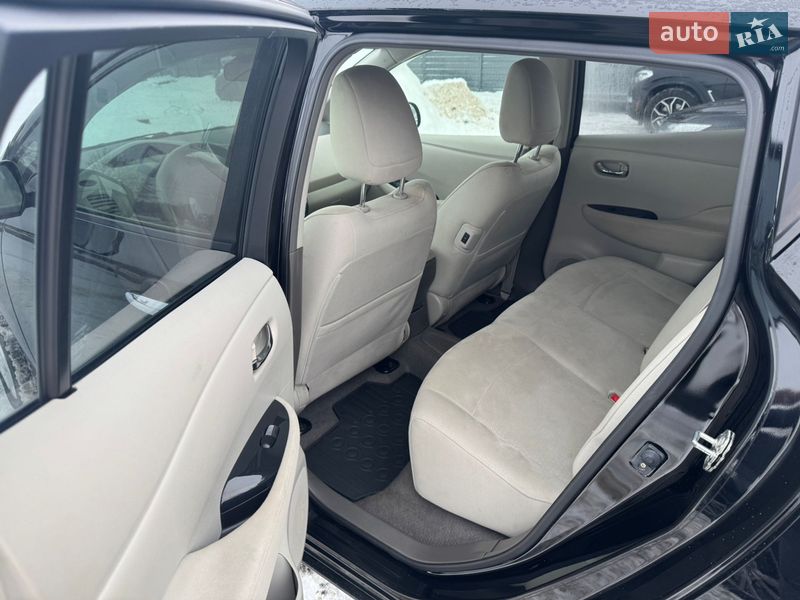 Хетчбек Nissan Leaf 2012 в Білій Церкві