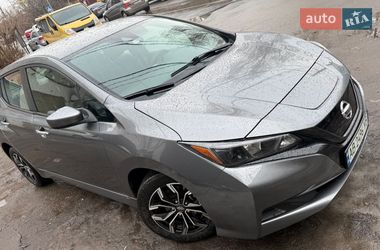 Хетчбек Nissan Leaf 2022 в Вінниці