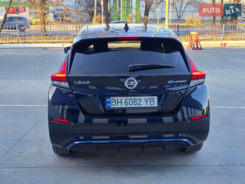 Хэтчбек Nissan Leaf 2020 в Одессе