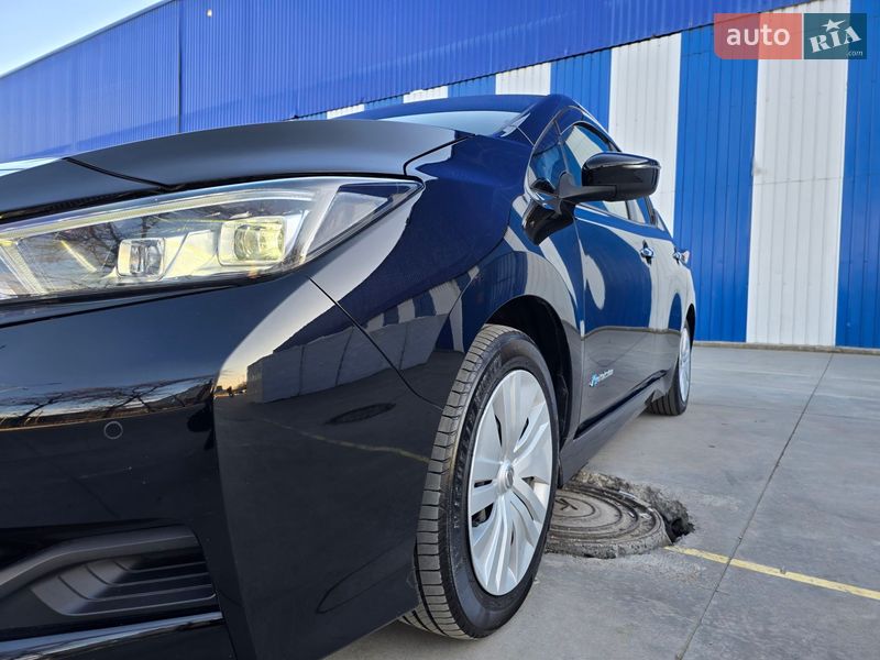Хэтчбек Nissan Leaf 2020 в Одессе