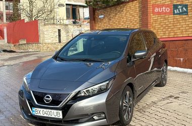Хэтчбек Nissan Leaf 2019 в Хмельницком