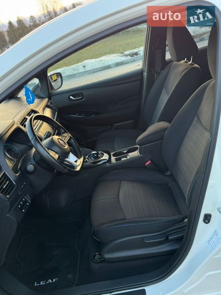 Хэтчбек Nissan Leaf 2018 в Владимире