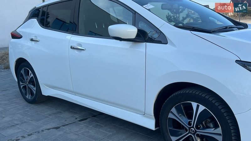 Хетчбек Nissan Leaf 2019 в Луцьку