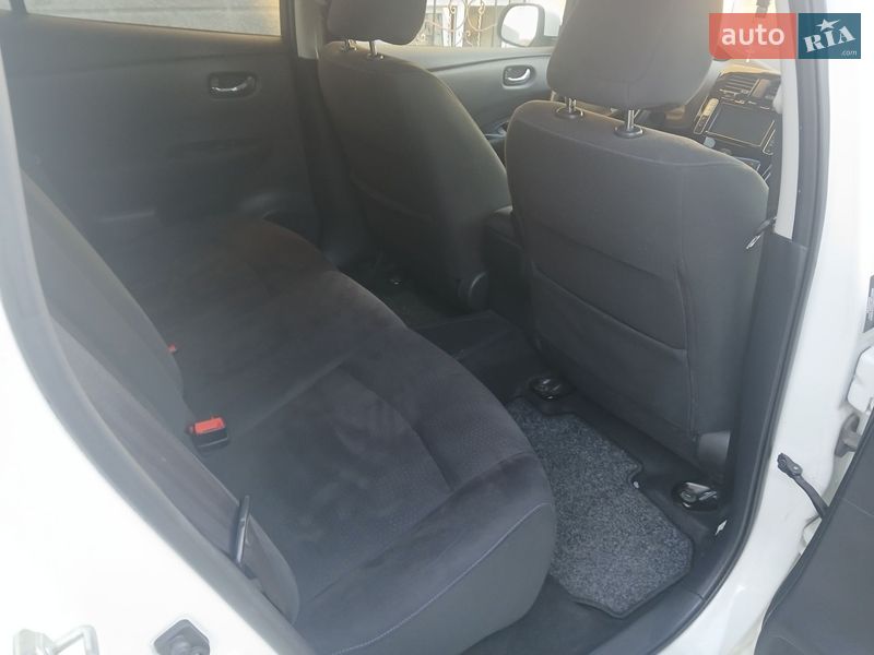 Хетчбек Nissan Leaf 2017 в Стрию