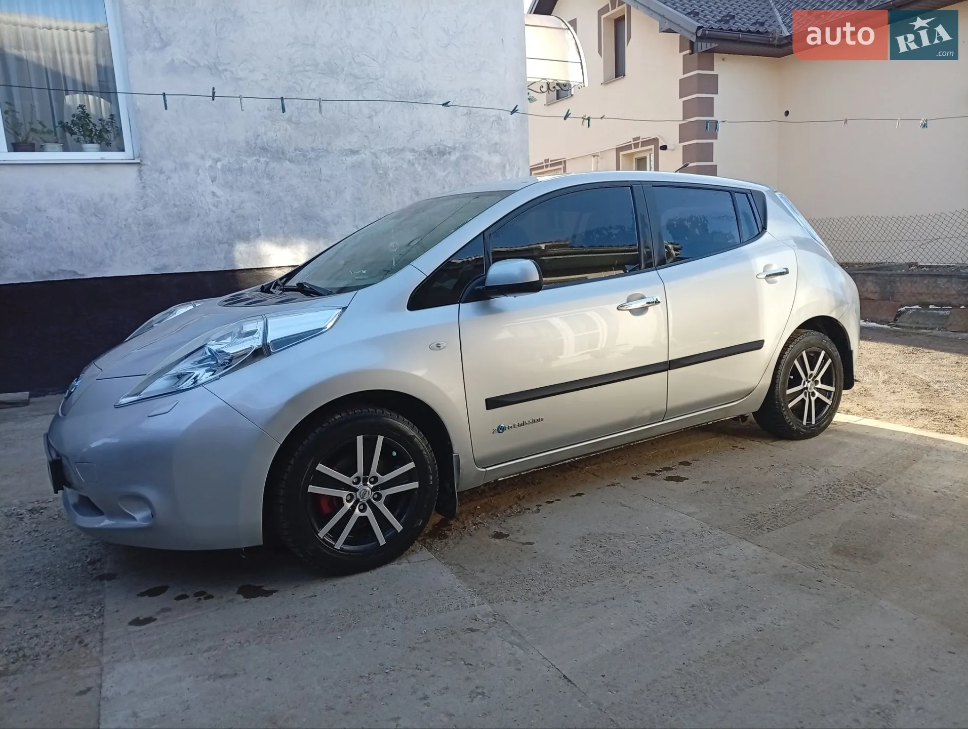 2012 Nissan Leaf - мініатюра 6