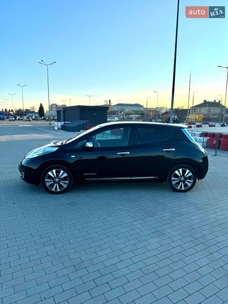 Хетчбек Nissan Leaf 2013 в Вінниці