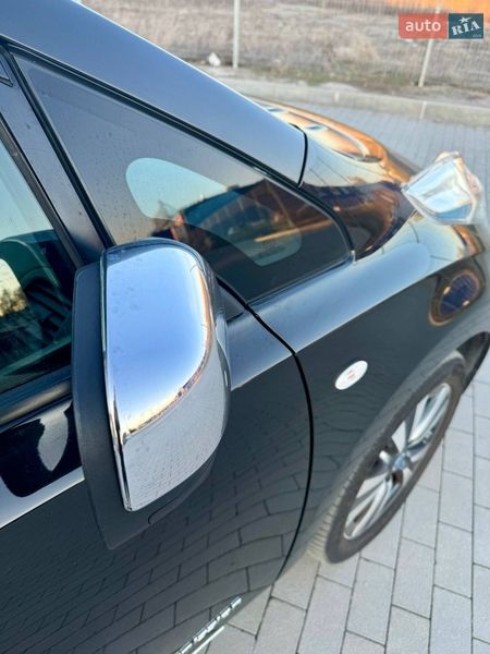 Хетчбек Nissan Leaf 2013 в Вінниці