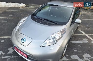 Хэтчбек Nissan Leaf 2017 в Городке
