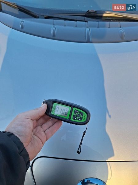 Хэтчбек Nissan Leaf 2017 в Городке