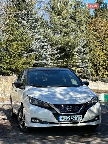 Хетчбек Nissan Leaf 2018 в Львові