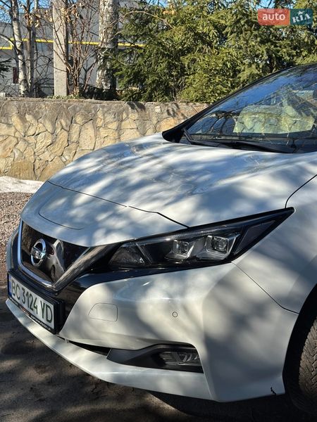 Хетчбек Nissan Leaf 2018 в Львові