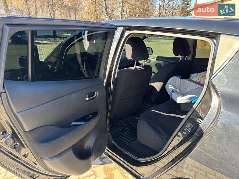 Хетчбек Nissan Leaf 2016 в Бережанах