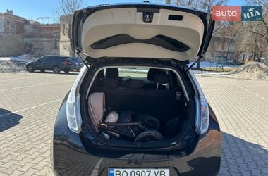 Хэтчбек Nissan Leaf 2016 в Бережанах