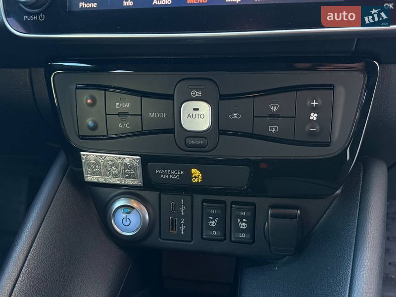 Хэтчбек Nissan Leaf 2020 в Николаеве