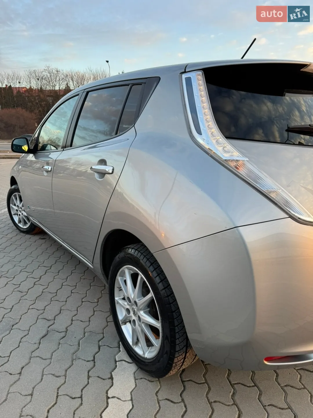 2015 Nissan Leaf - мініатюра 6