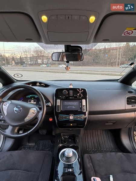 Хетчбек Nissan Leaf 2015 в Львові