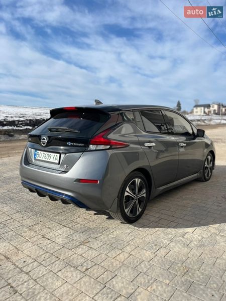 Хэтчбек Nissan Leaf 2018 в Тернополе