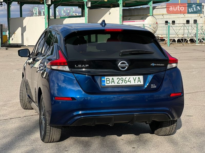 Хэтчбек Nissan Leaf 2020 в Кропивницком