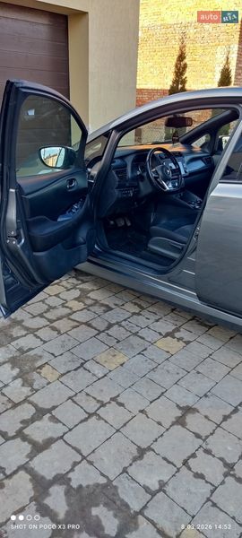 Хэтчбек Nissan Leaf 2019 в Львове