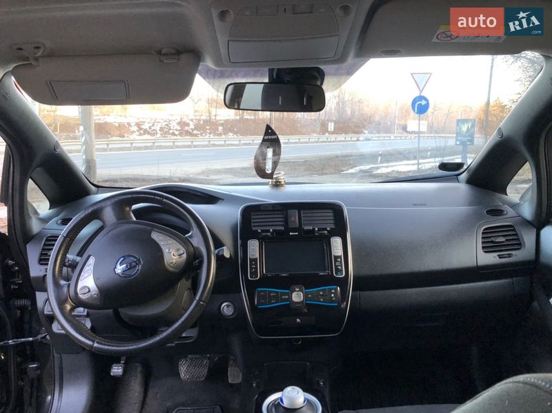 Хетчбек Nissan Leaf 2016 в Тернополі