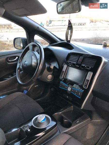 Хетчбек Nissan Leaf 2016 в Тернополі