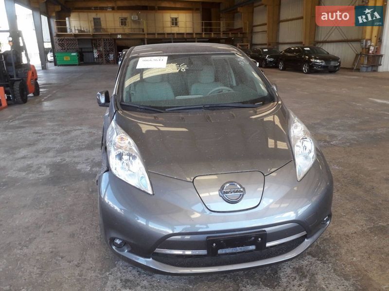 Хетчбек Nissan Leaf 2017 в Львові