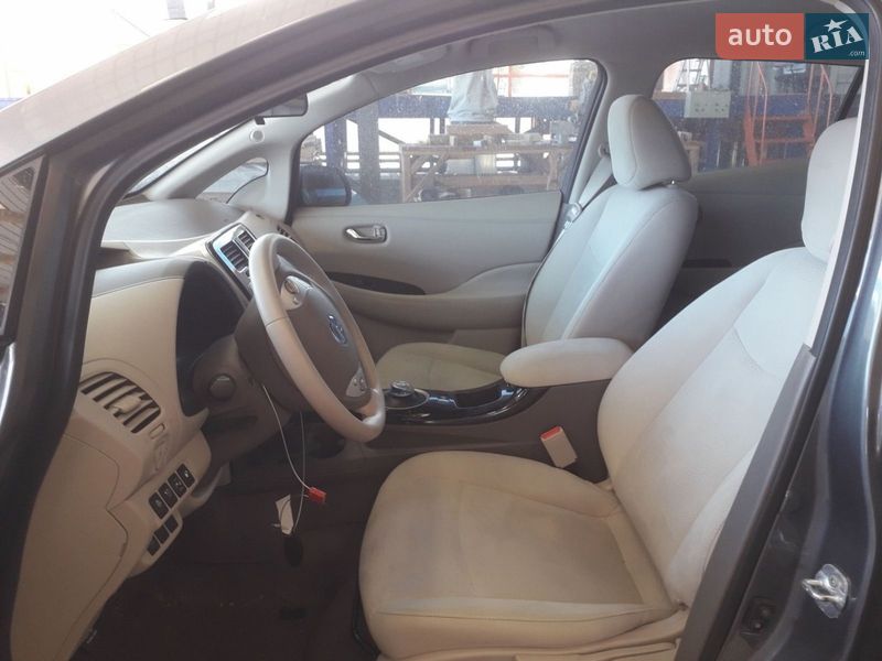 Хетчбек Nissan Leaf 2017 в Львові