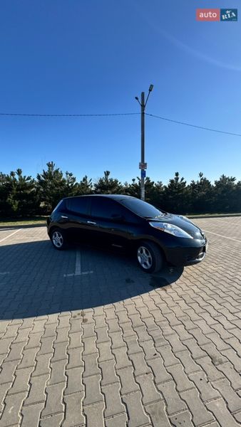 Хетчбек Nissan Leaf 2014 в Одесі