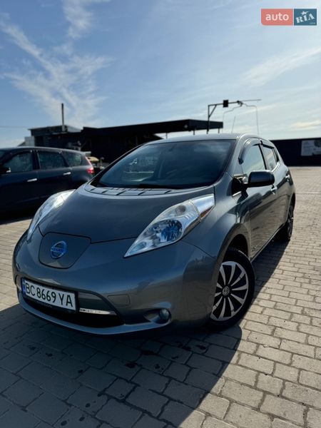 Хетчбек Nissan Leaf 2014 в Львові