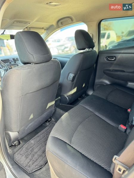 Хетчбек Nissan Leaf 2014 в Львові