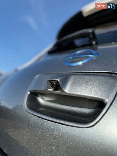 Хетчбек Nissan Leaf 2014 в Львові