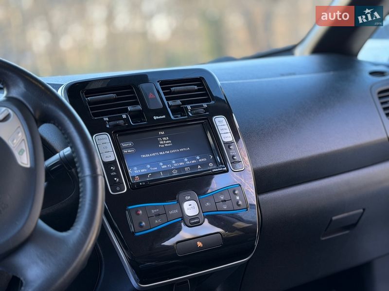 Хэтчбек Nissan Leaf 2017 в Трускавце