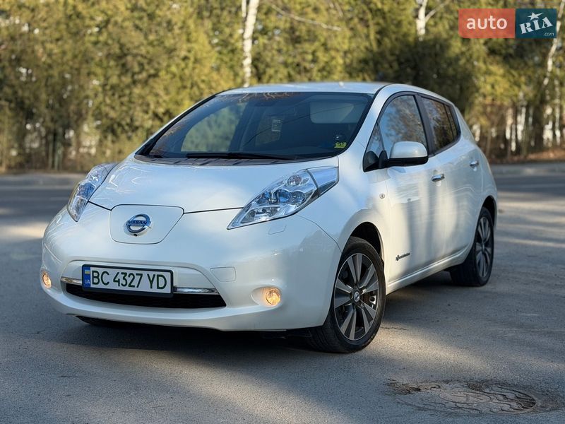 Хетчбек Nissan Leaf 2013 в Трускавці