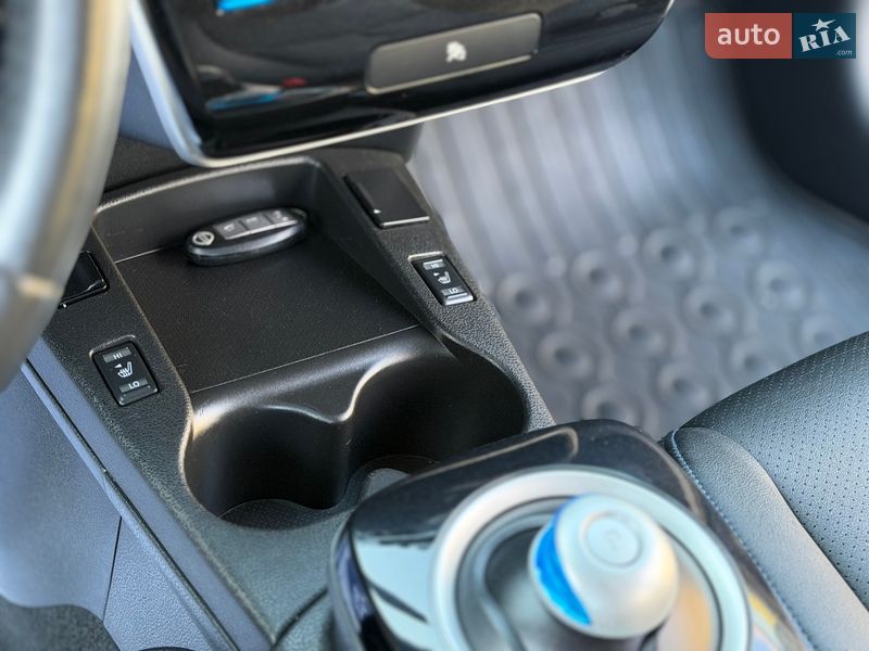 Хетчбек Nissan Leaf 2013 в Трускавці