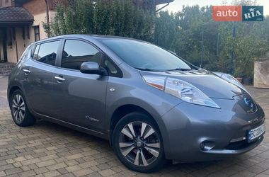 Хетчбек Nissan Leaf 2015 в Львові