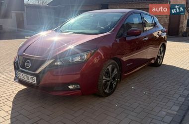 Хэтчбек Nissan Leaf 2018 в Львове