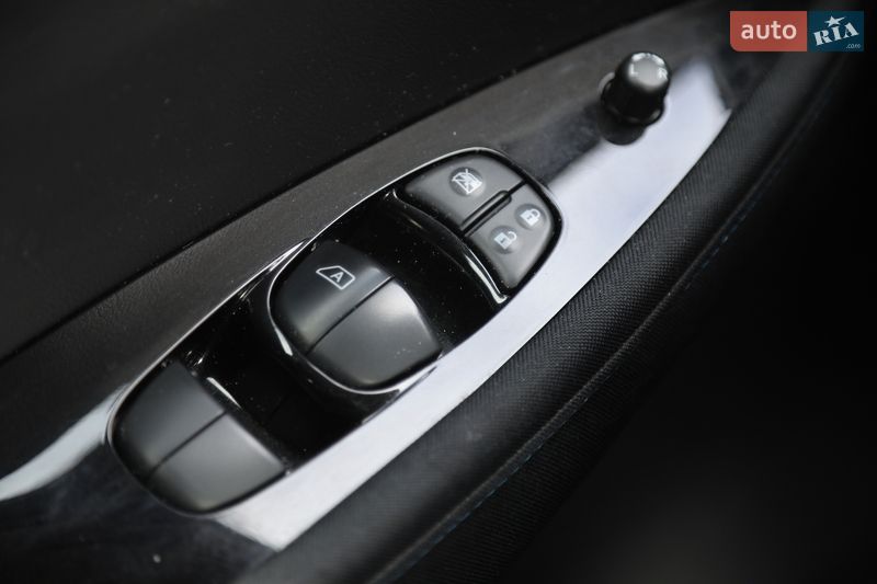 Хэтчбек Nissan Leaf 2018 в Харькове