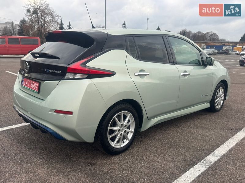 Хэтчбек Nissan Leaf 2018 в Житомире