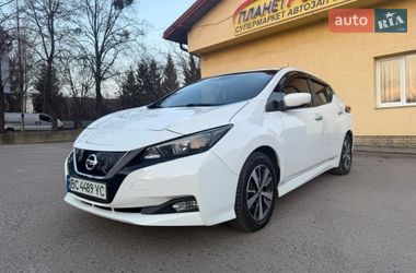 Хэтчбек Nissan Leaf 2018 в Львове