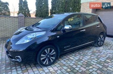 Хетчбек Nissan Leaf 2014 в Чернівцях