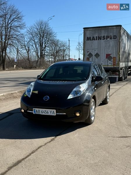 Хетчбек Nissan Leaf 2014 в Вінниці