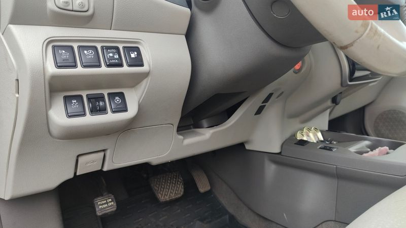 Хэтчбек Nissan Leaf 2014 в Житомире