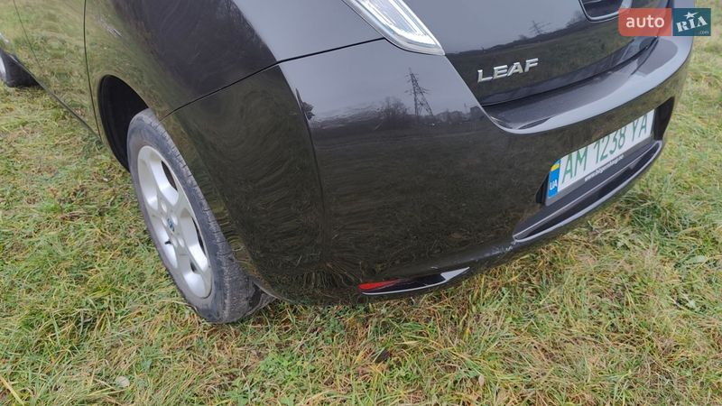 Хэтчбек Nissan Leaf 2014 в Житомире