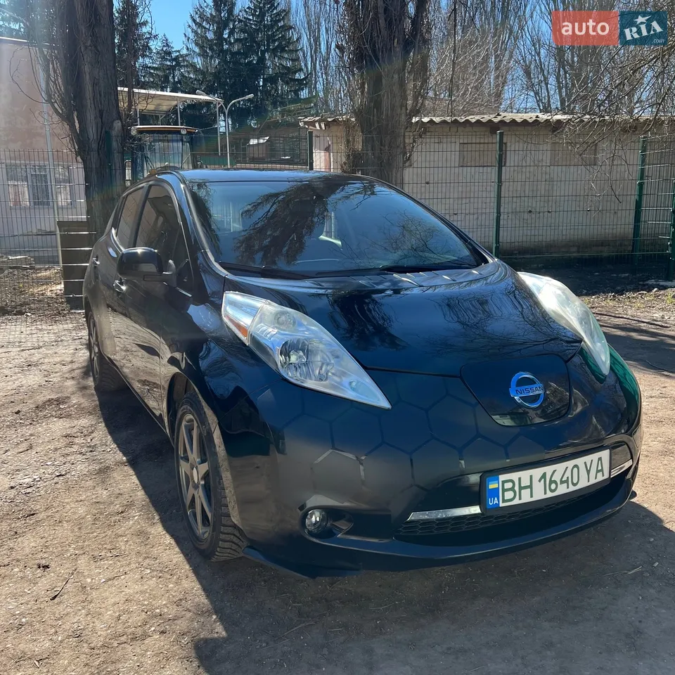 2015 Nissan Leaf - мініатюра 16