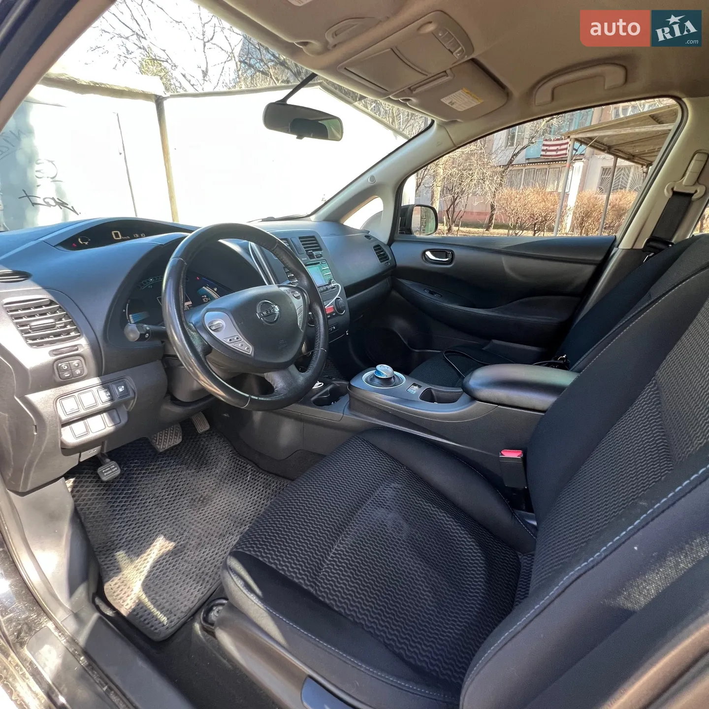2015 Nissan Leaf - мініатюра 10